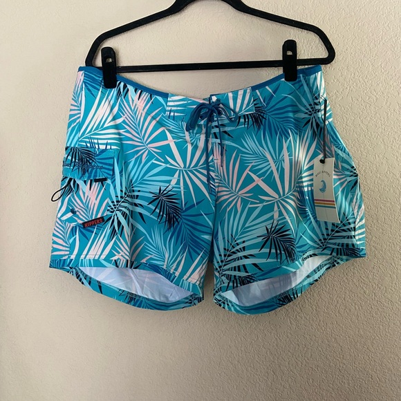 Tropical Blue Women's Shorts - Picture 1 of 8